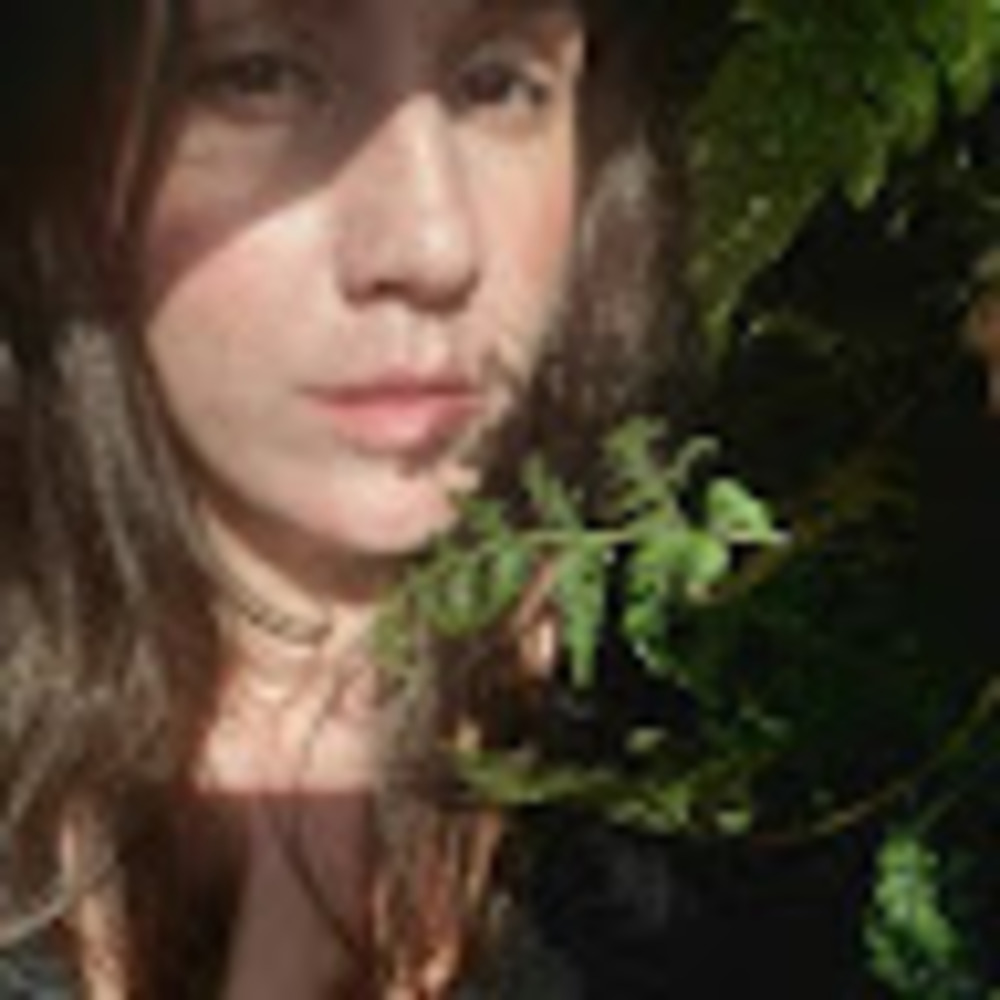 Meet your Posher, Dimples